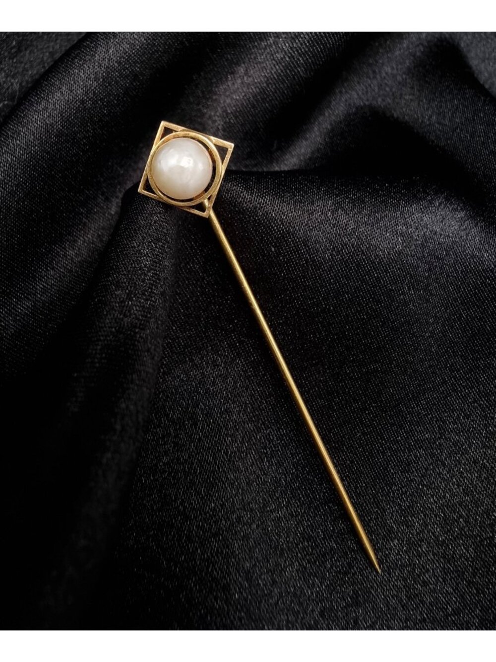 Antique 10K Gold Stick Pin With Genuine Pearl